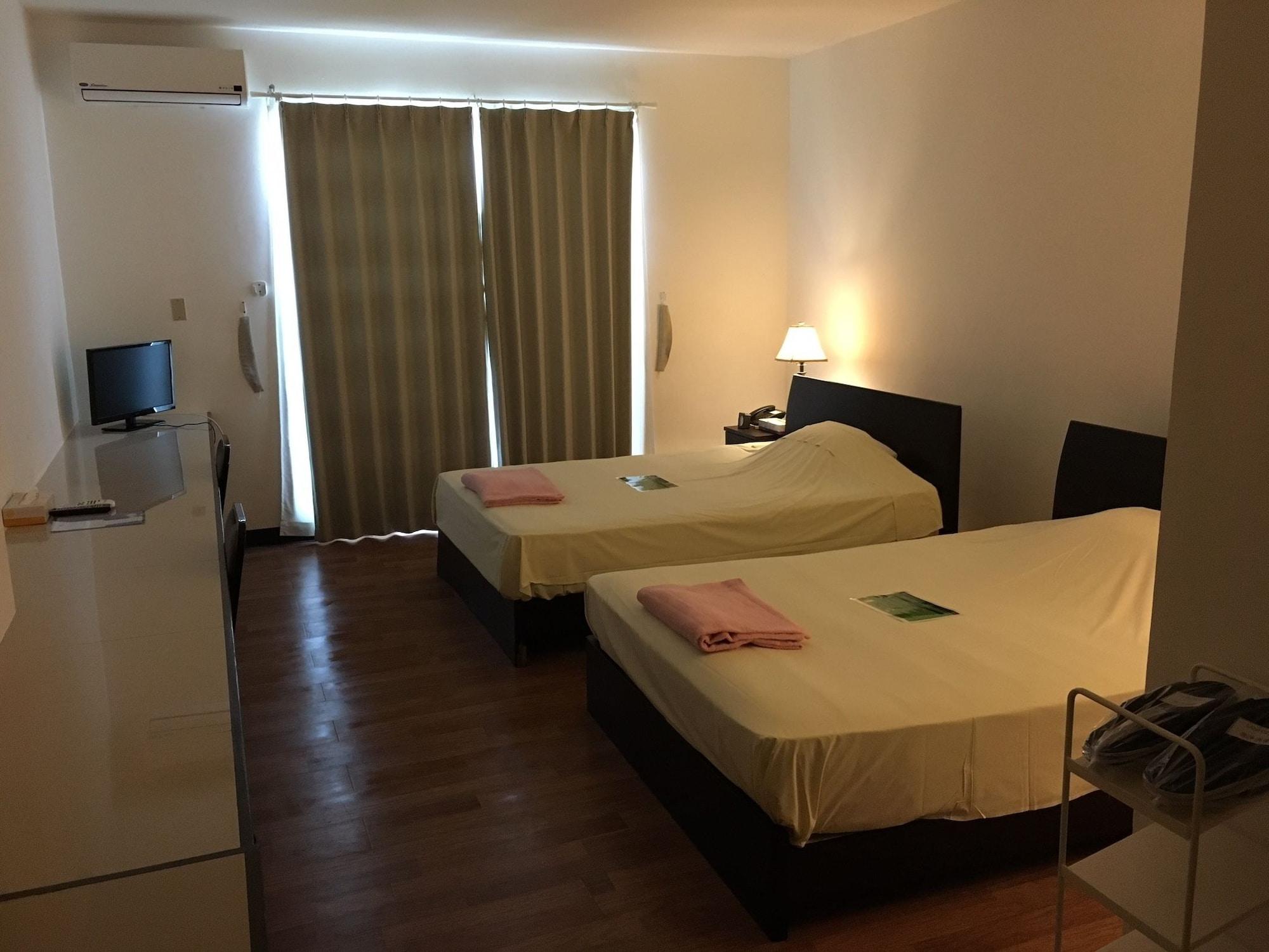 Himawari Hotel Garapan Exterior photo